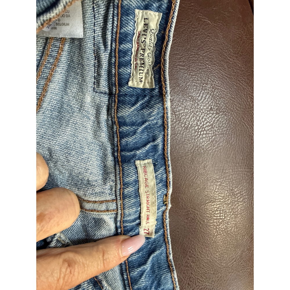 Levi's Premium Ribcage Straight Ankle Jeans - Vintage Wash - Size 27 in Blue - Picture 4 of 9